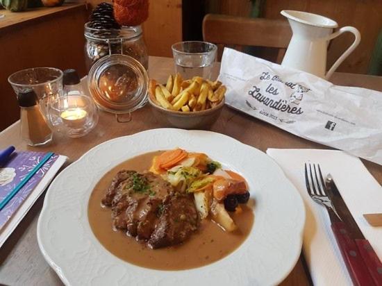 Aux Deux Hirondelles *
